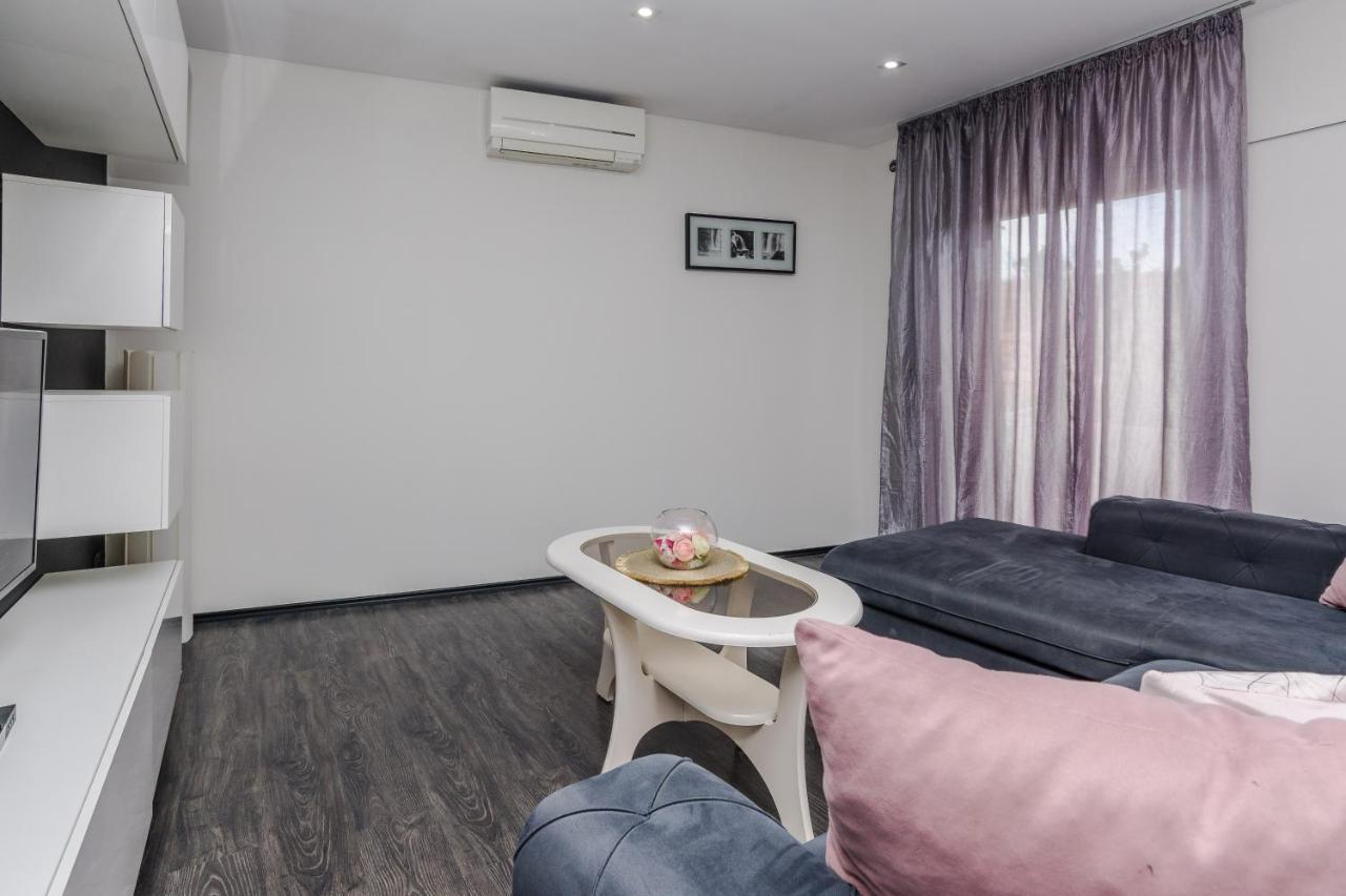Naomi Apartment ซาดาร์ ภายนอก รูปภาพ