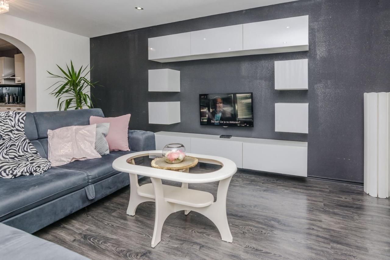 Naomi Apartment ซาดาร์ ภายนอก รูปภาพ